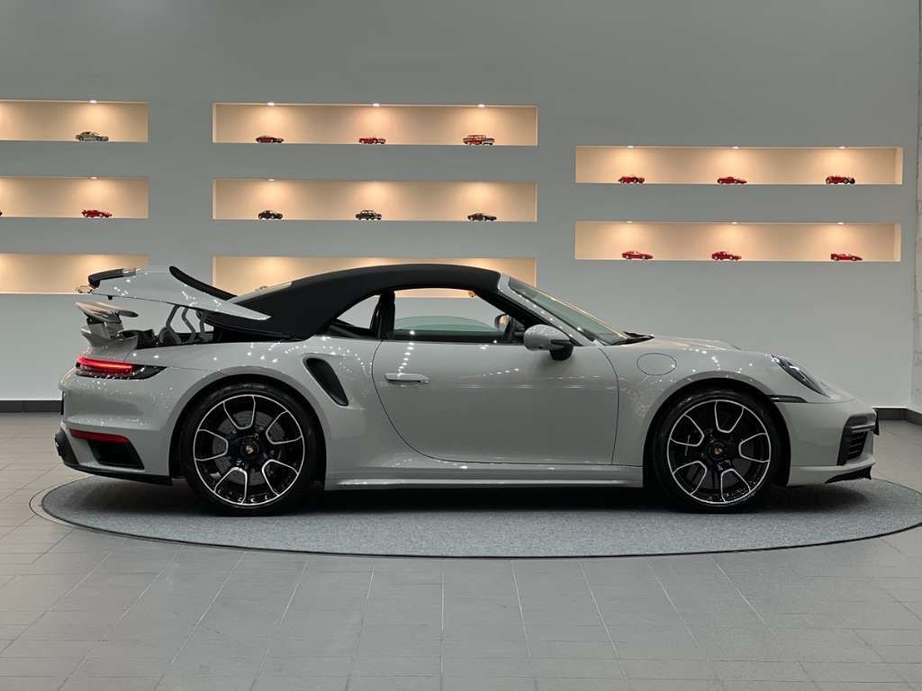 Porsche 992 2022