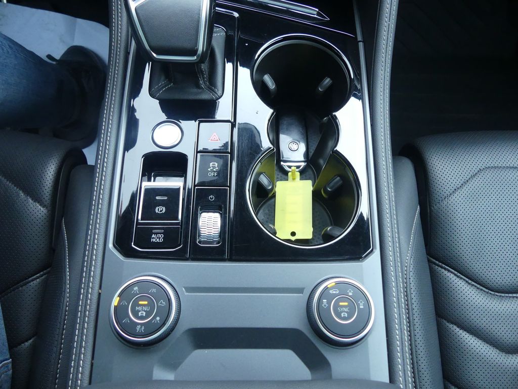 Volkswagen Touareg 2024