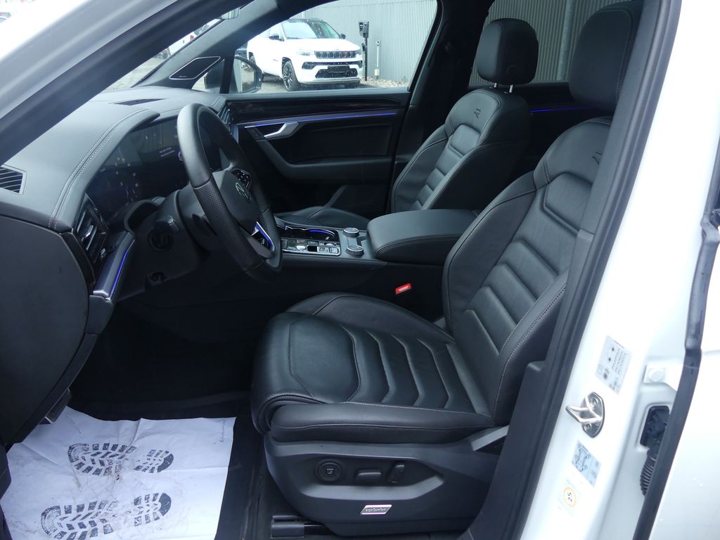 Volkswagen Touareg 2024