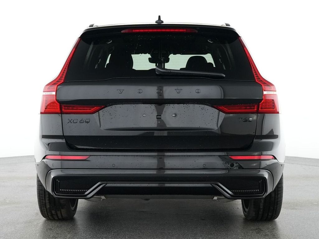 Volvo XC60 2025