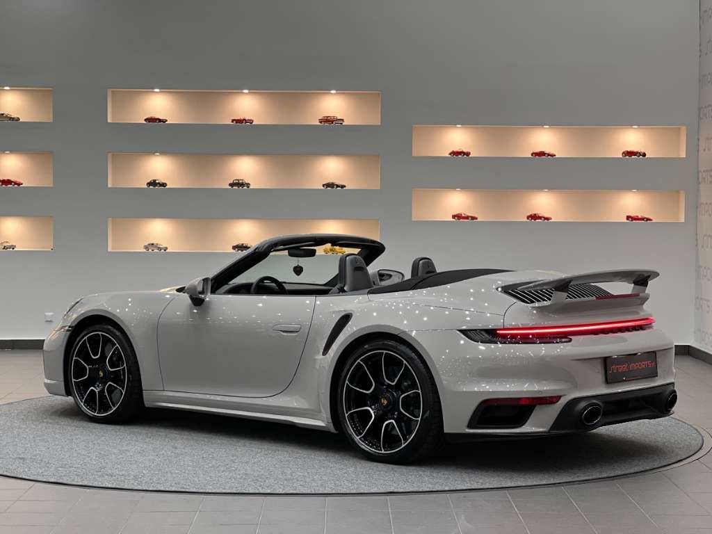 Porsche 992 2022