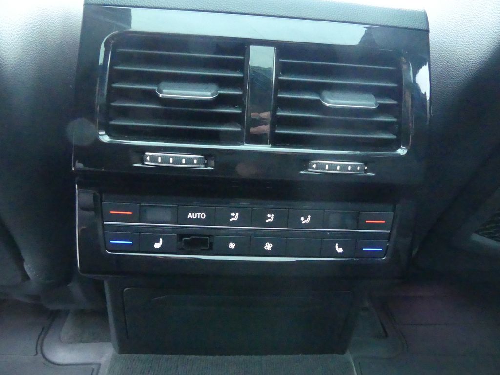 Volkswagen Touareg 2024