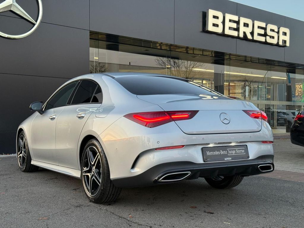 Mercedes-Benz CLA 200 2025