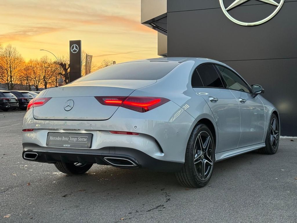 Mercedes-Benz CLA 200 2025