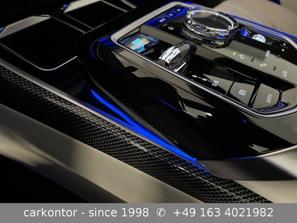 BMW i7 2024