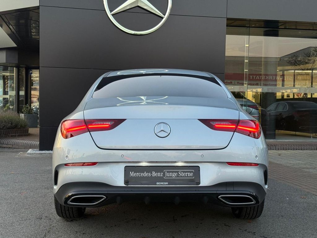 Mercedes-Benz CLA 200 2025