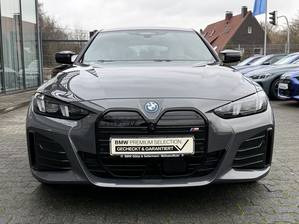 BMW i4 2025