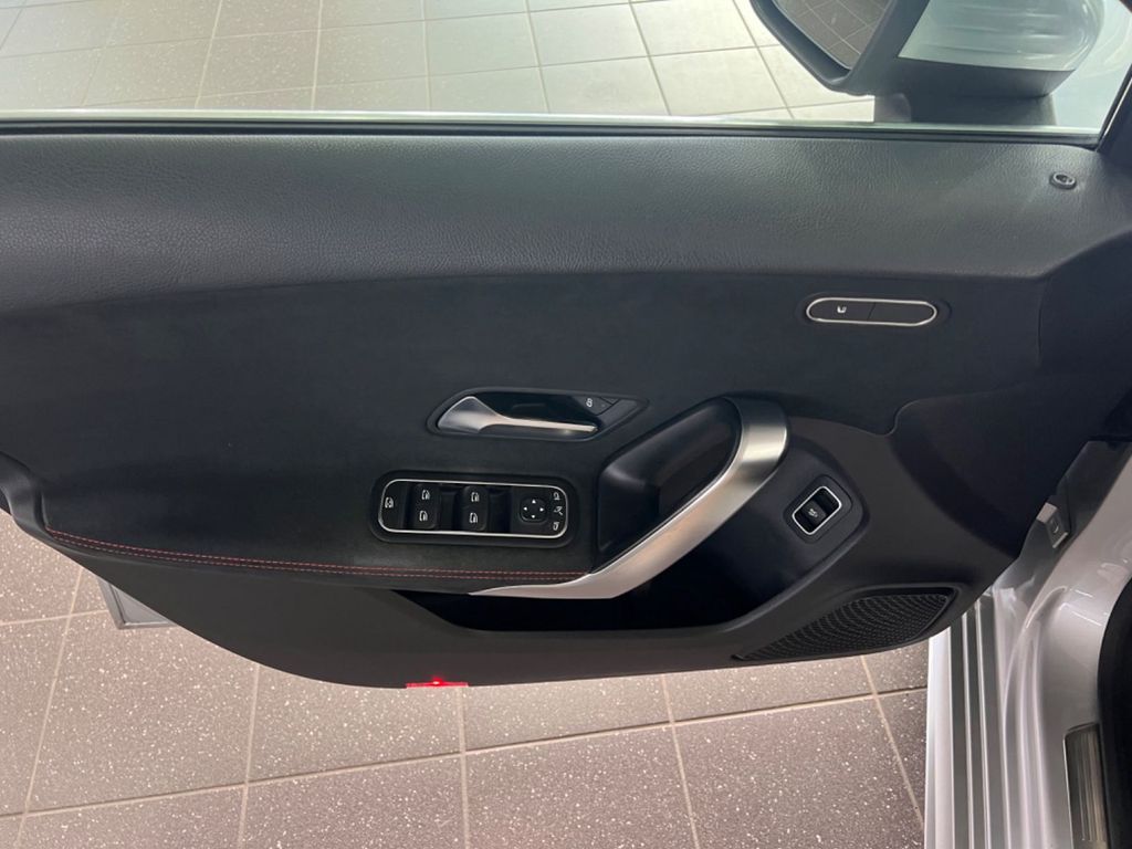 Mercedes-Benz A 180 2019