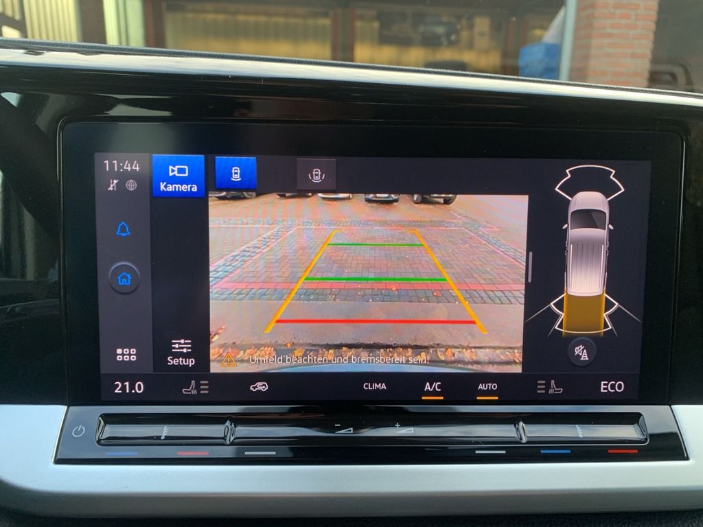 Ford Grand Tourneo 2025