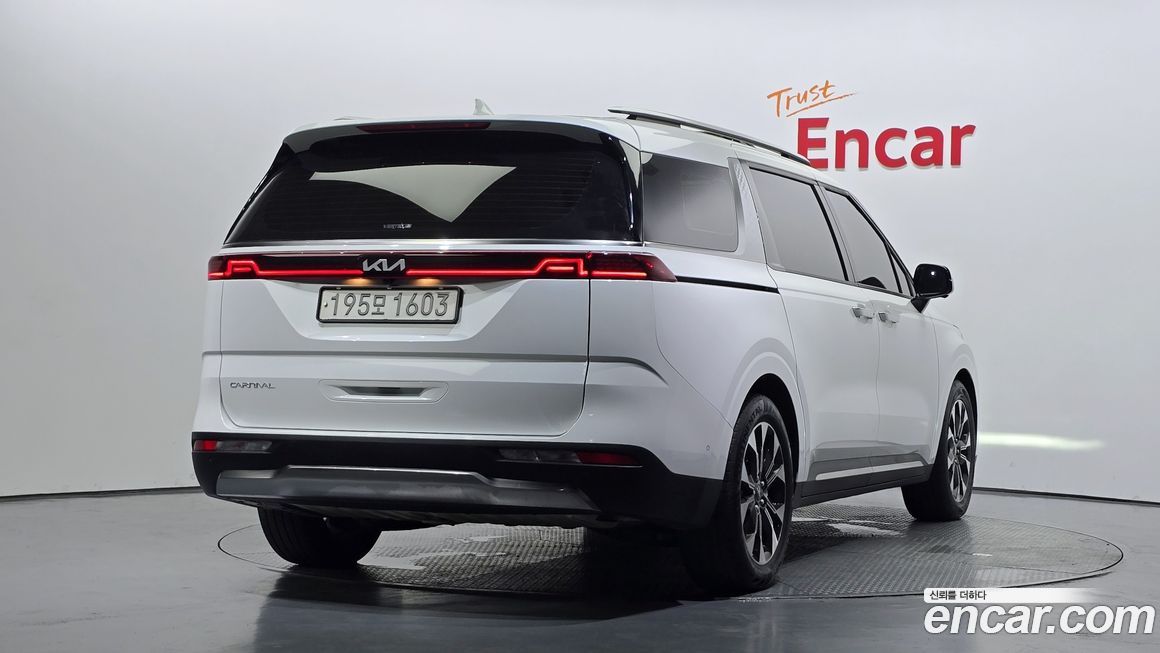 Kia Canival 2023