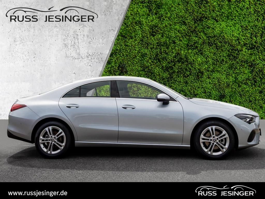 Mercedes-Benz CLA 180 2024