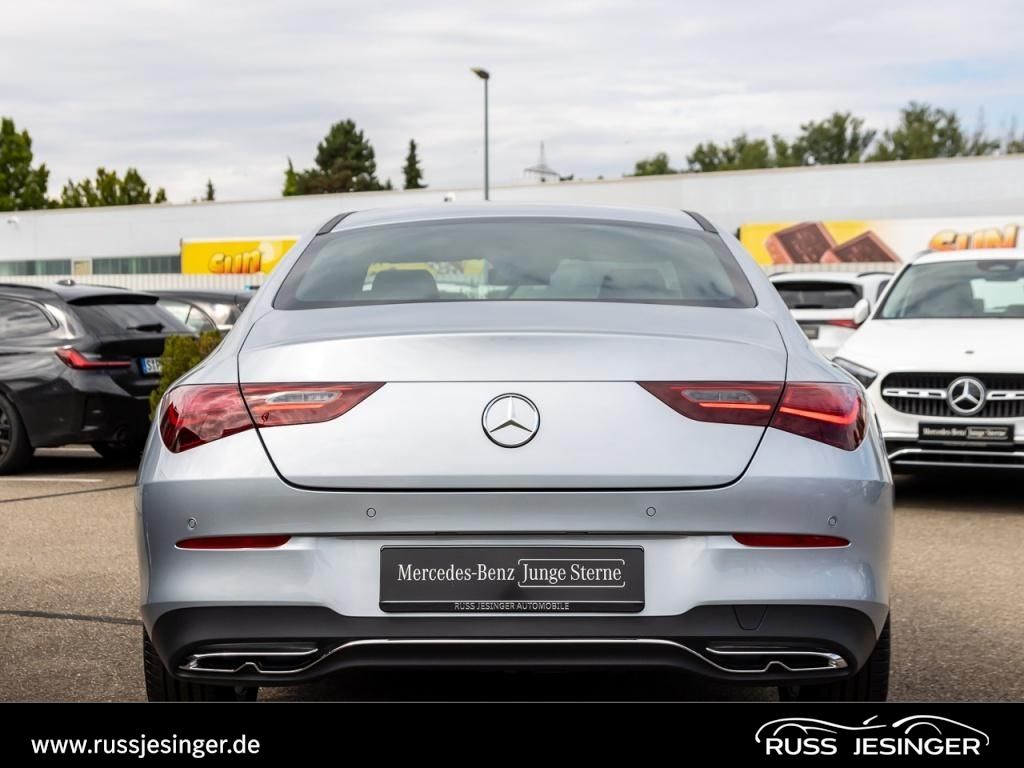 Mercedes-Benz CLA 180 2024