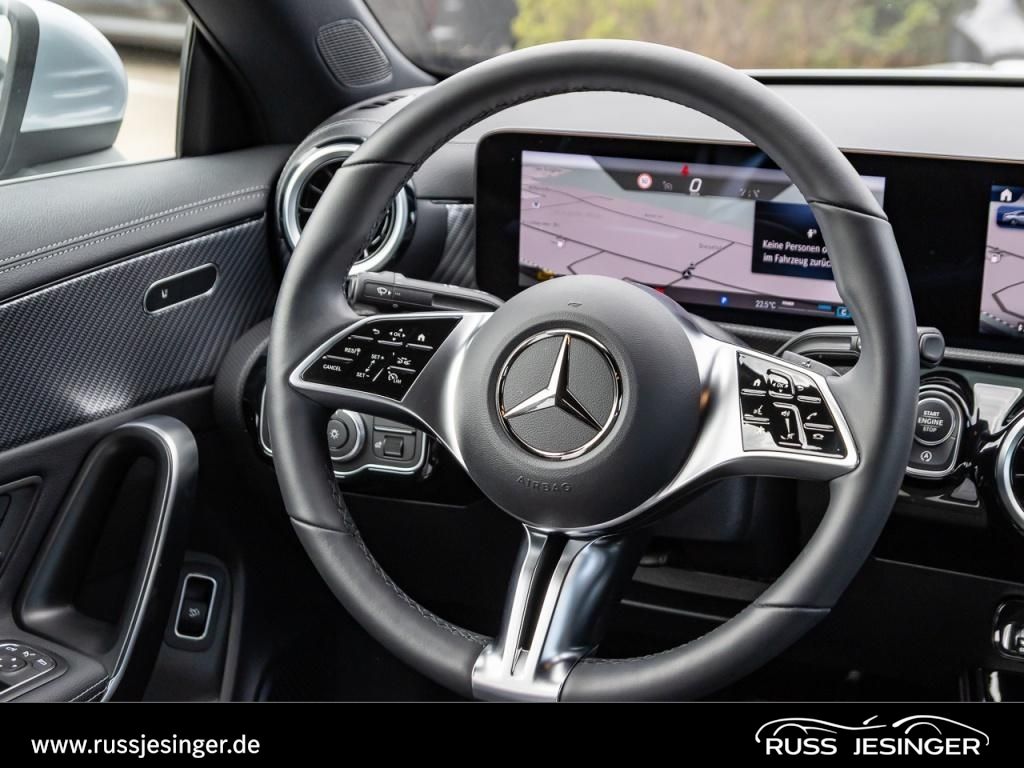 Mercedes-Benz CLA 180 2024