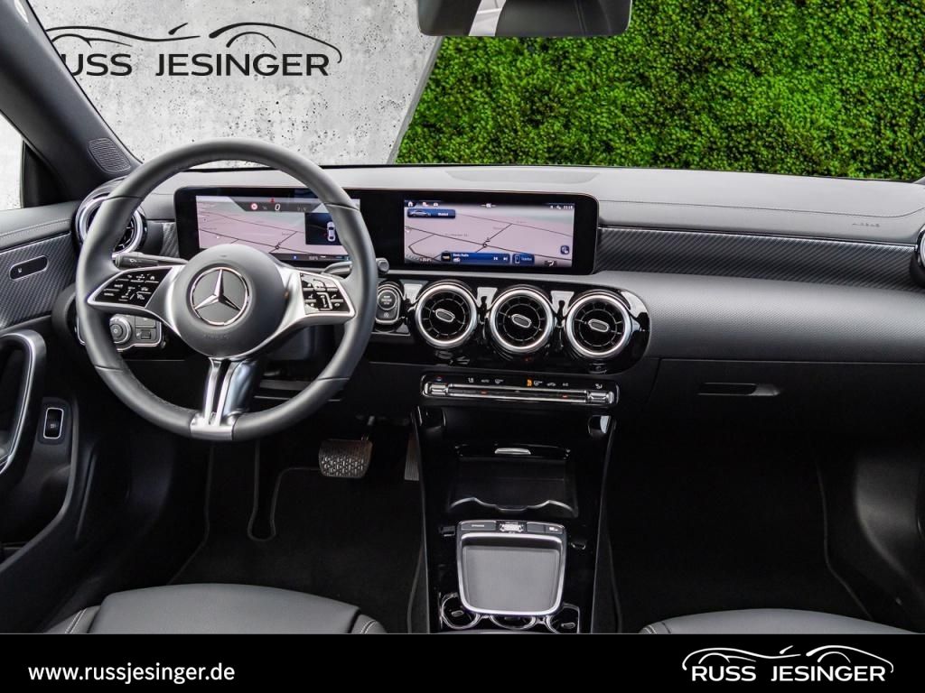 Mercedes-Benz CLA 180 2024