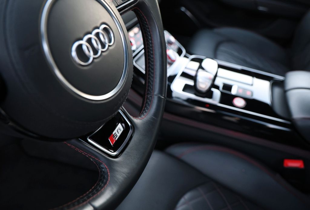 Audi S8 2017
