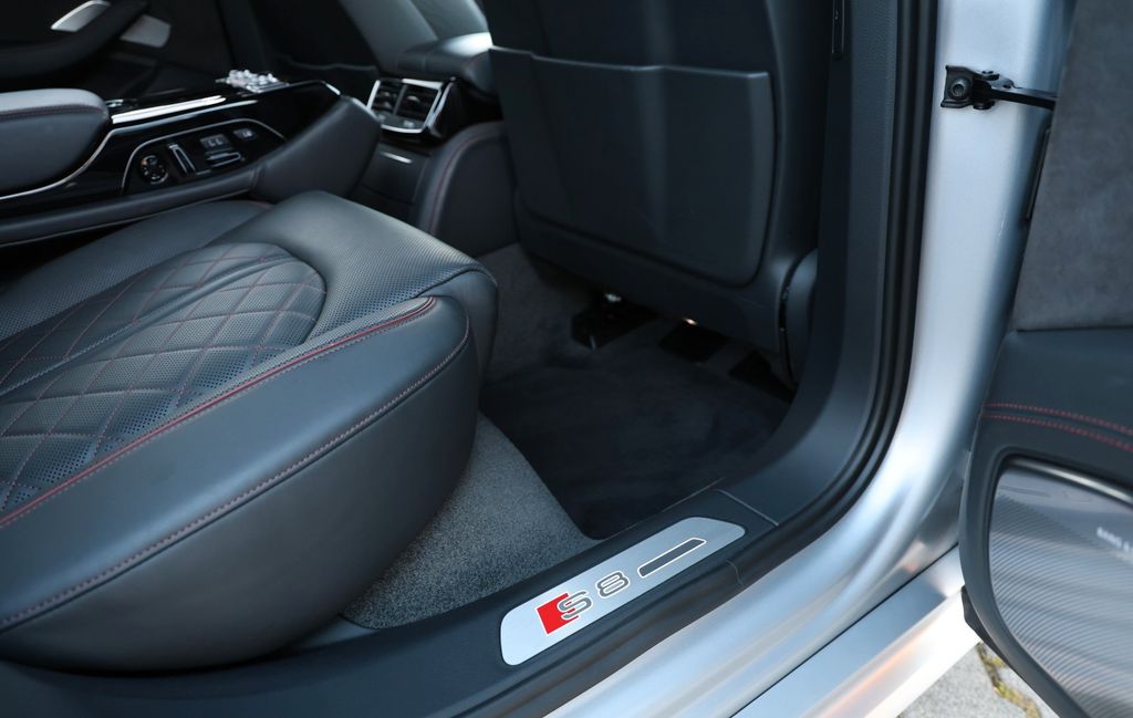 Audi S8 2017