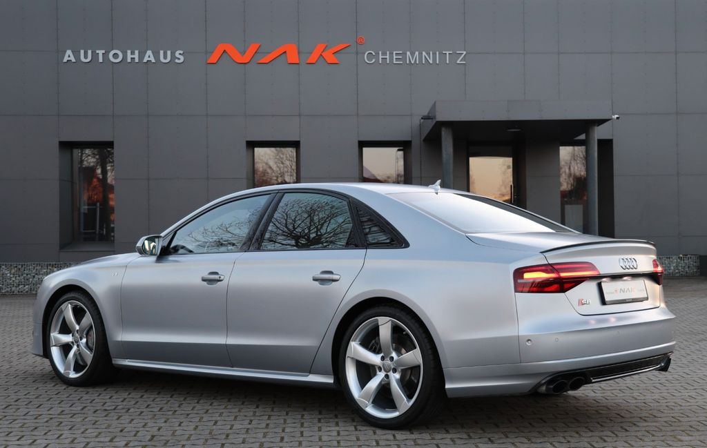 Audi S8 2017