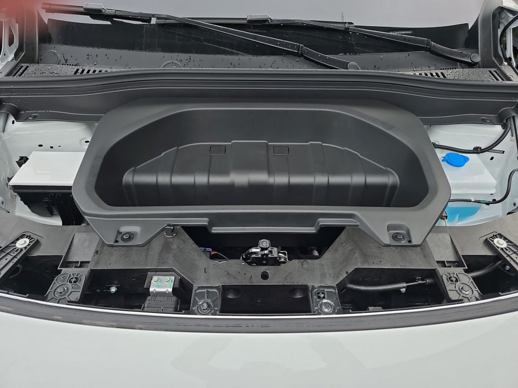 Leapmotor B10