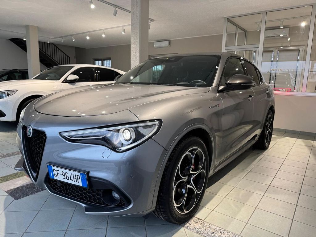 Alfa Romeo Stelvio 2021