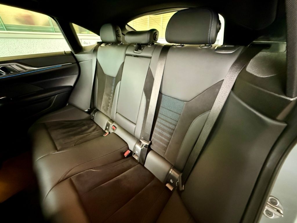BMW i4 2022