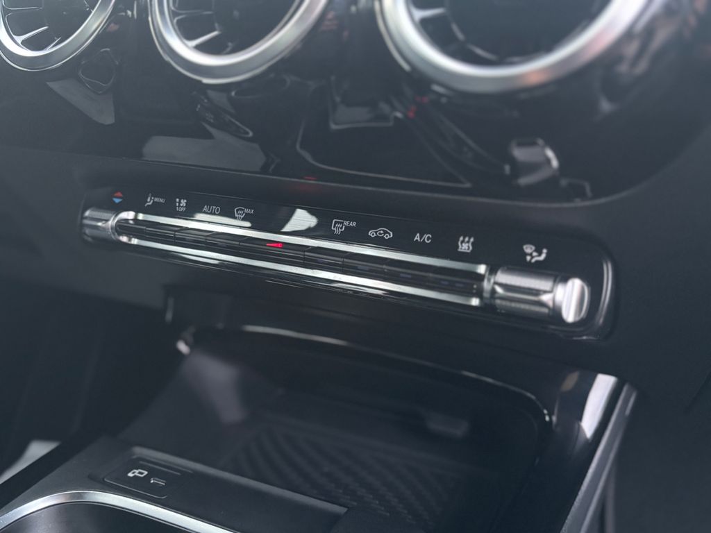 Mercedes-Benz A 250 2021