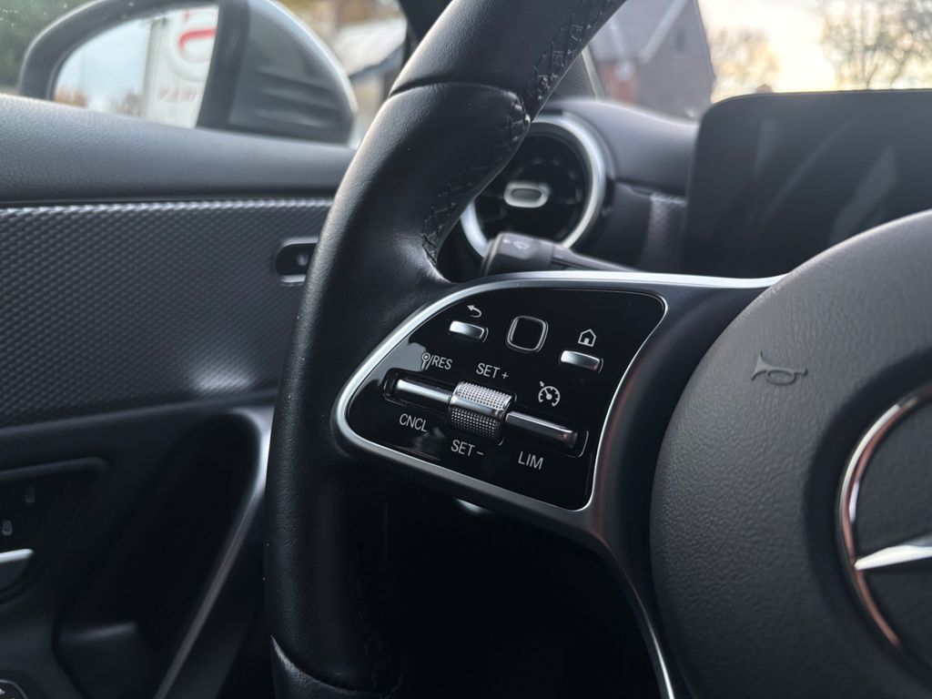 Mercedes-Benz A 250 2021