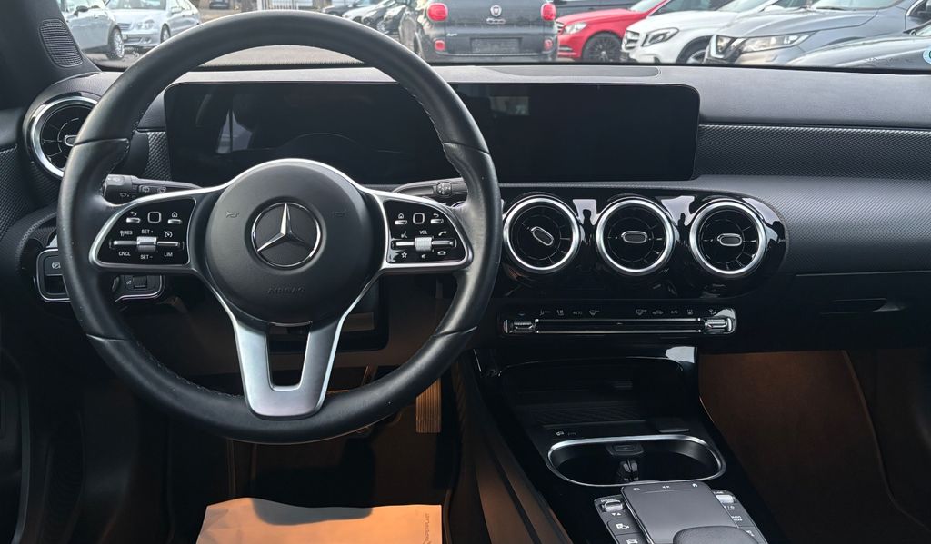 Mercedes-Benz A 250 2021