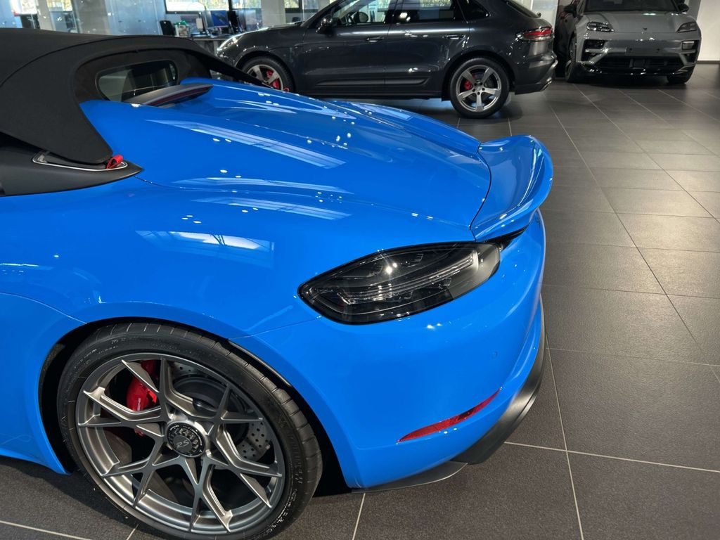 Porsche Boxster 2024