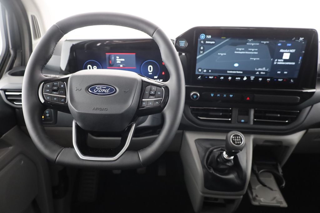 Ford Tourneo Custom 2025