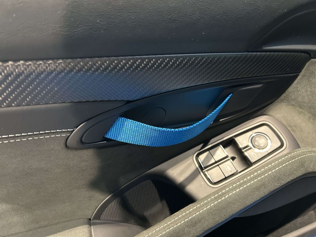 Porsche Boxster 2024