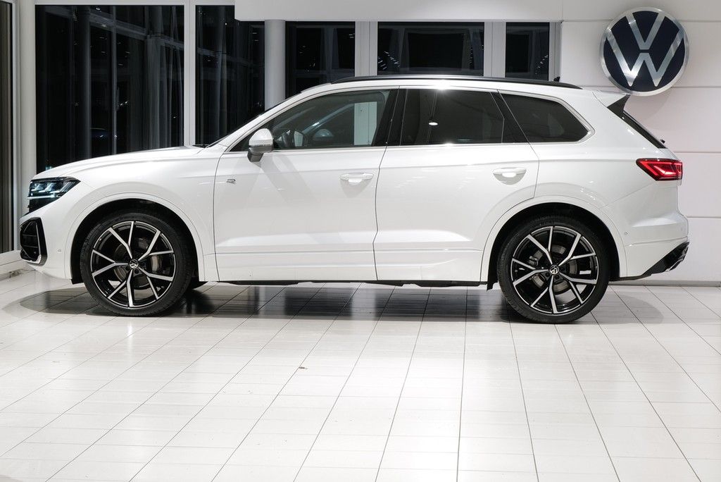 Volkswagen Touareg 2025