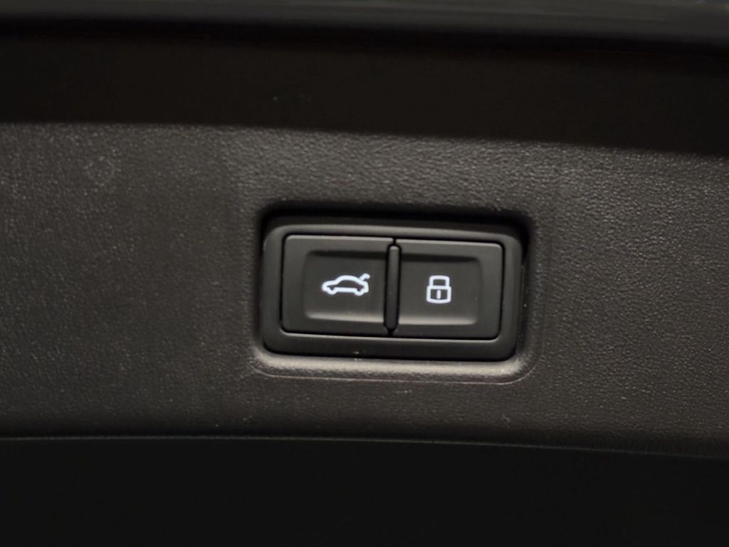 Audi Q4 e-tron 2022