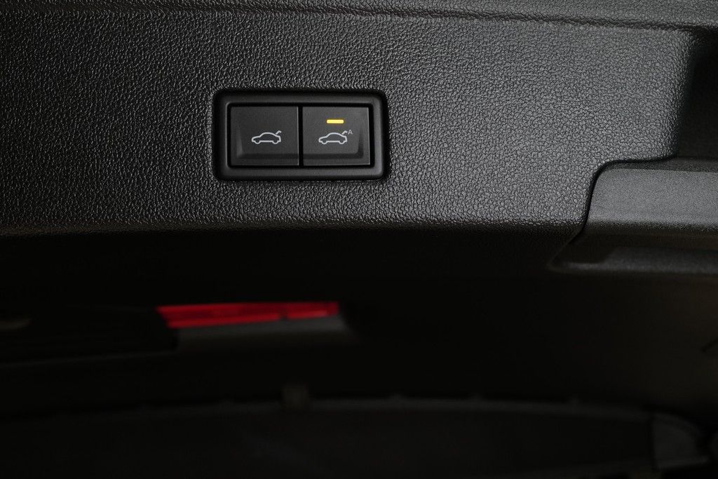 Volkswagen Touareg 2025