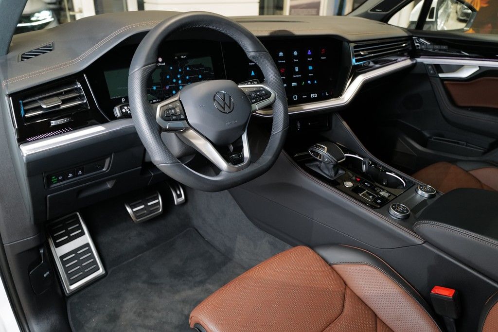 Volkswagen Touareg 2025