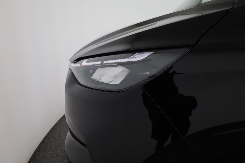 Ford Tourneo Custom 2025