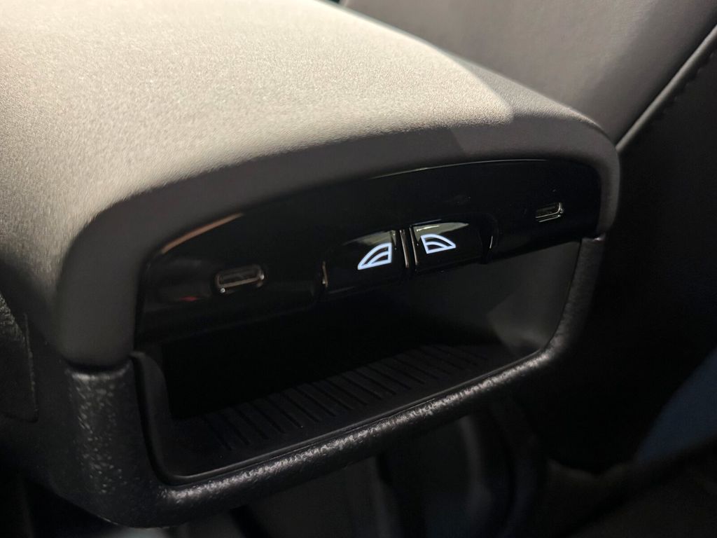 Volvo EX30 2025