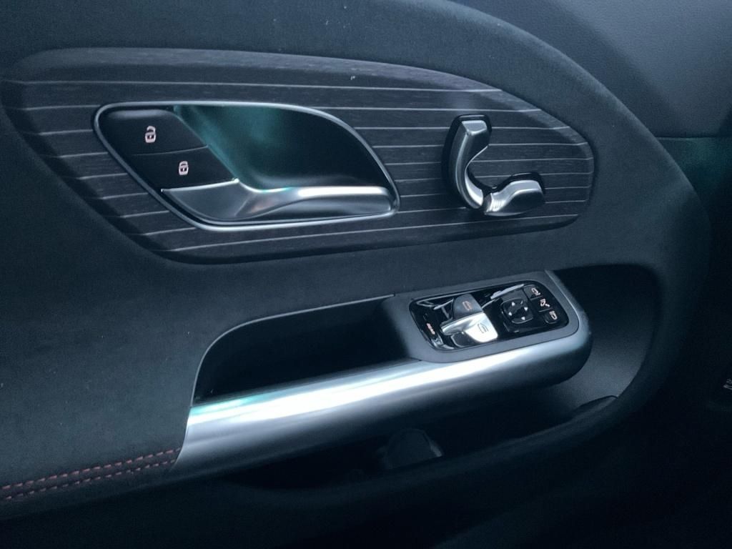 Mercedes-Benz CLA 250 2025