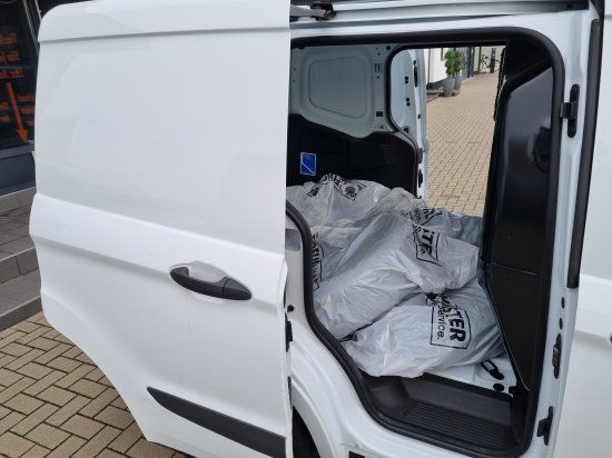 Ford Transit Courier 2021