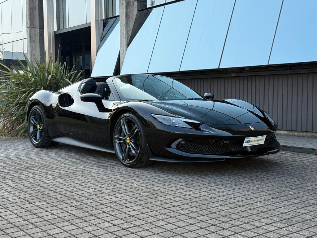 Ferrari 296 GTS 2025