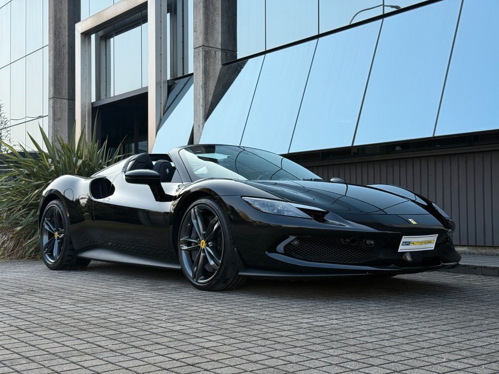 Ferrari 296 GTS 2025