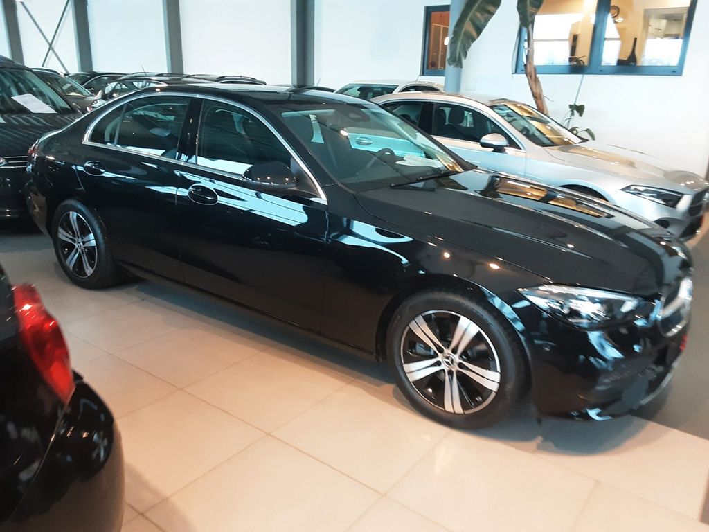 Mercedes-Benz C 200 2024