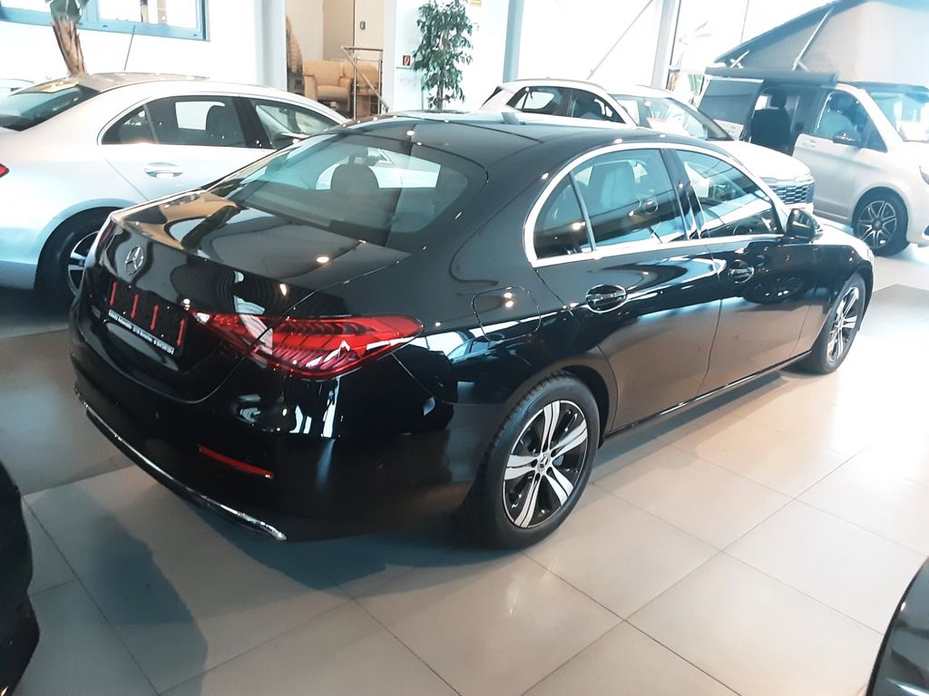 Mercedes-Benz C 200 2024