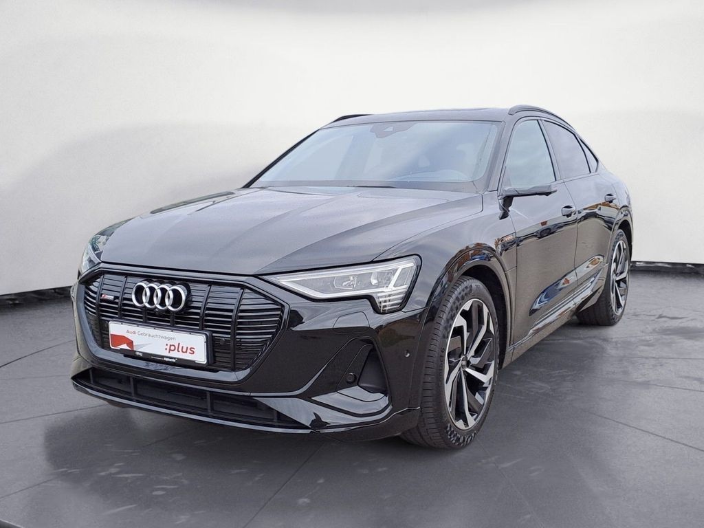 Audi e-tron 2022