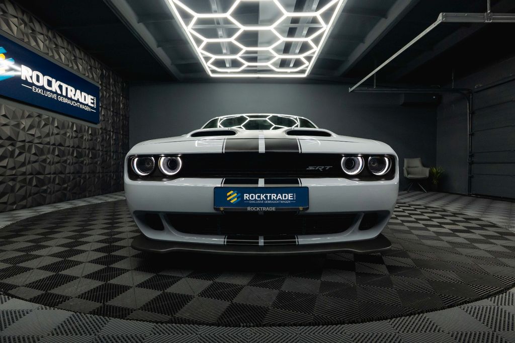 Dodge Challenger 2021