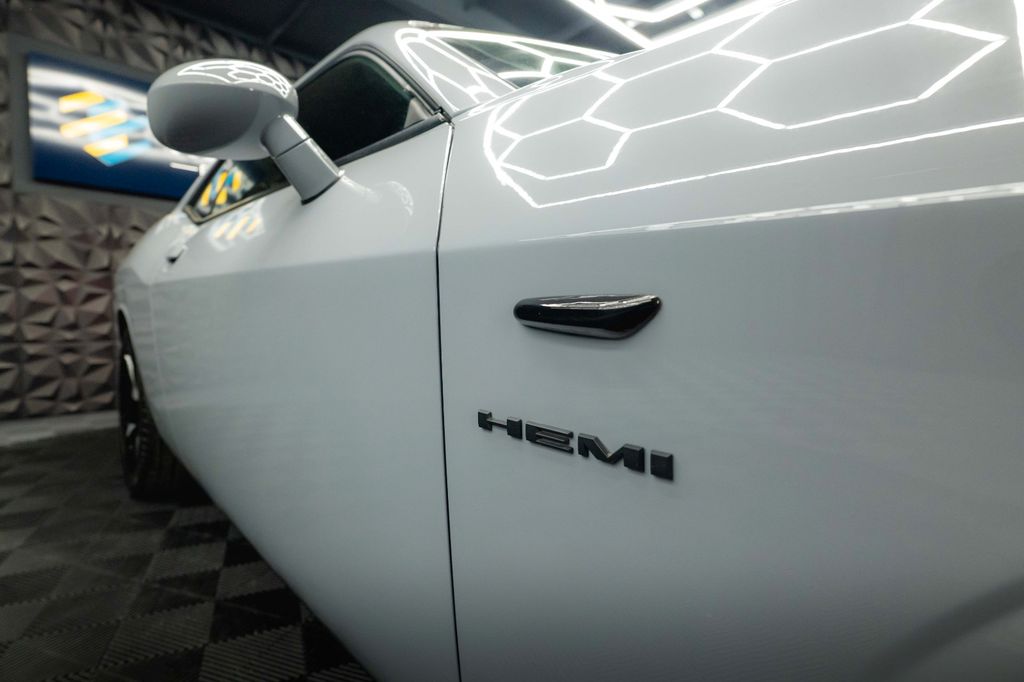 Dodge Challenger 2021