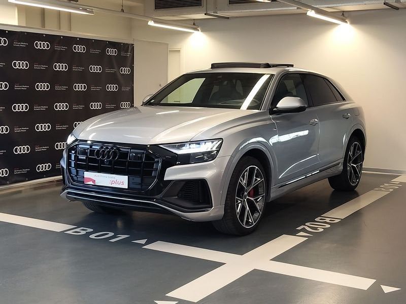 Audi Q8 2021