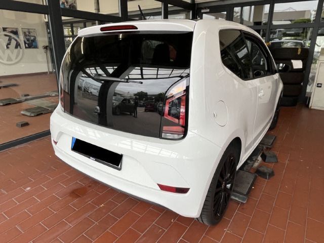 Volkswagen up! 2021
