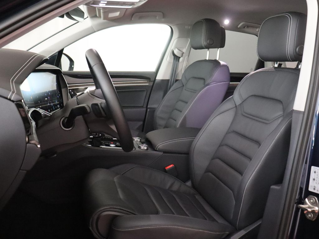 Volkswagen Touareg 2025