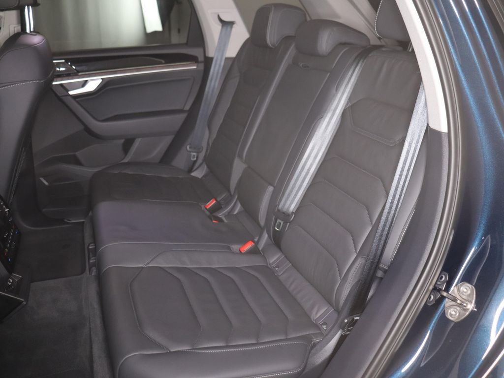 Volkswagen Touareg 2025