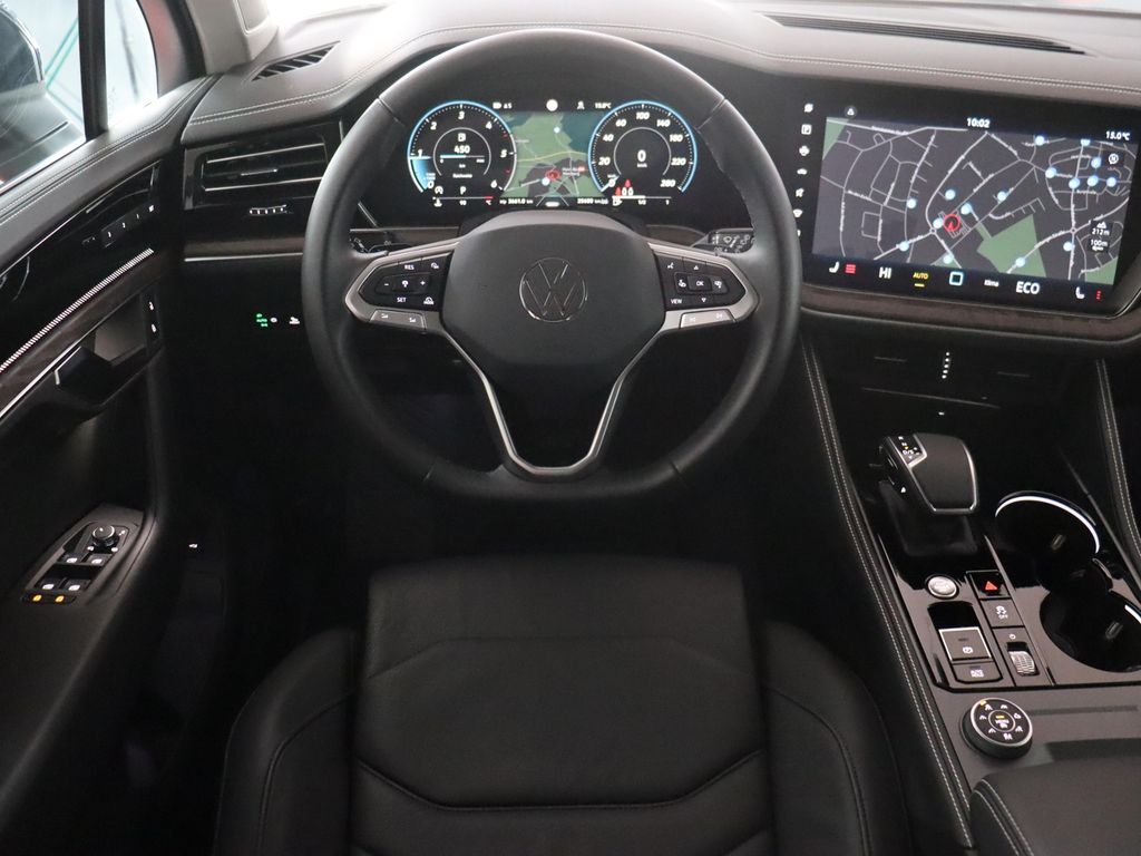 Volkswagen Touareg 2025